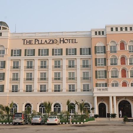 The Pllazio Hotel Γκουργκάον Εξωτερικό φωτογραφία
