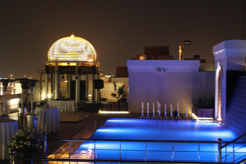 The Pllazio Hotel Γκουργκάον Εξωτερικό φωτογραφία