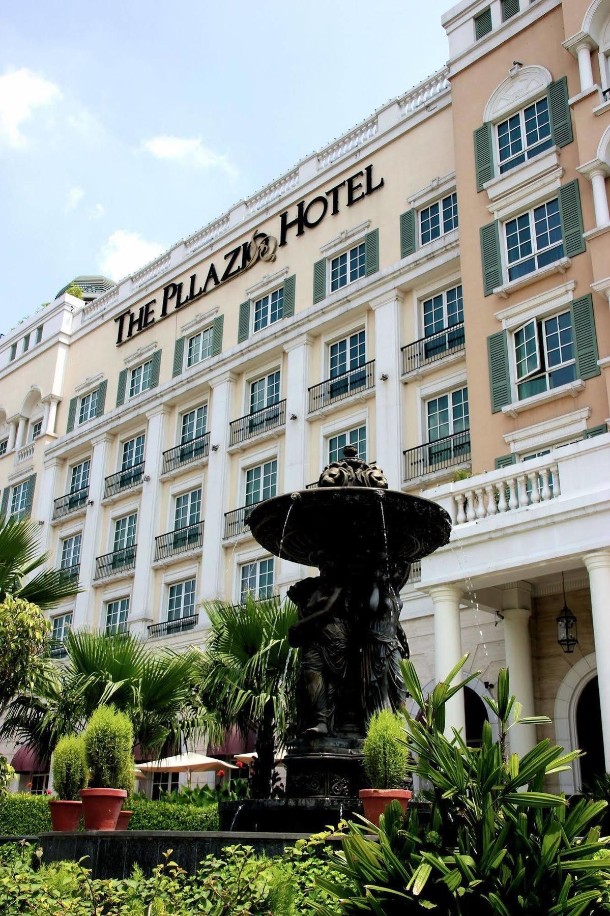 The Pllazio Hotel Γκουργκάον Εξωτερικό φωτογραφία