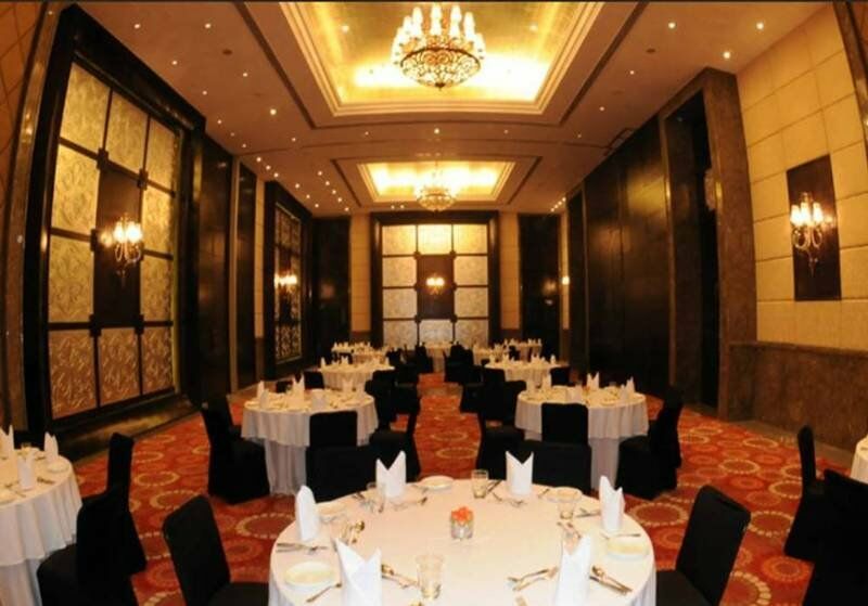 The Pllazio Hotel Γκουργκάον Εξωτερικό φωτογραφία